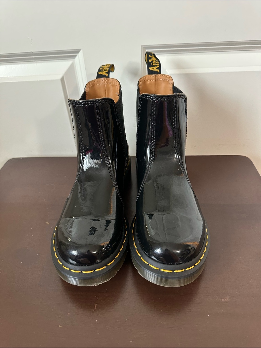 Women's Dr. Martens Black Patent Leather Chelsea Boots Size 6